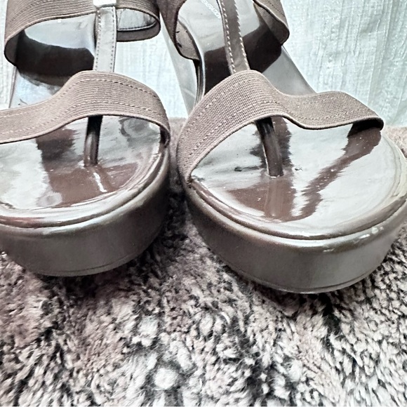 BCBGeneration Dark Brown Wedge Sandals 9.5 - Picture 11 of 12